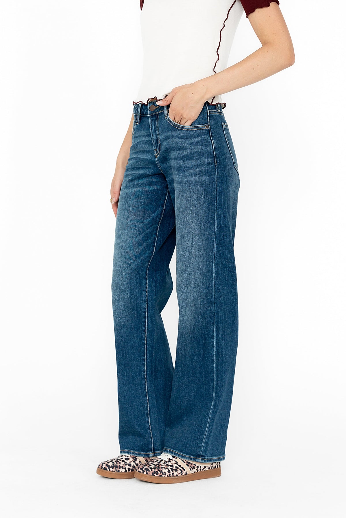 Sloane Wide Leg Jeans in Dark Wash - FINAL SALE