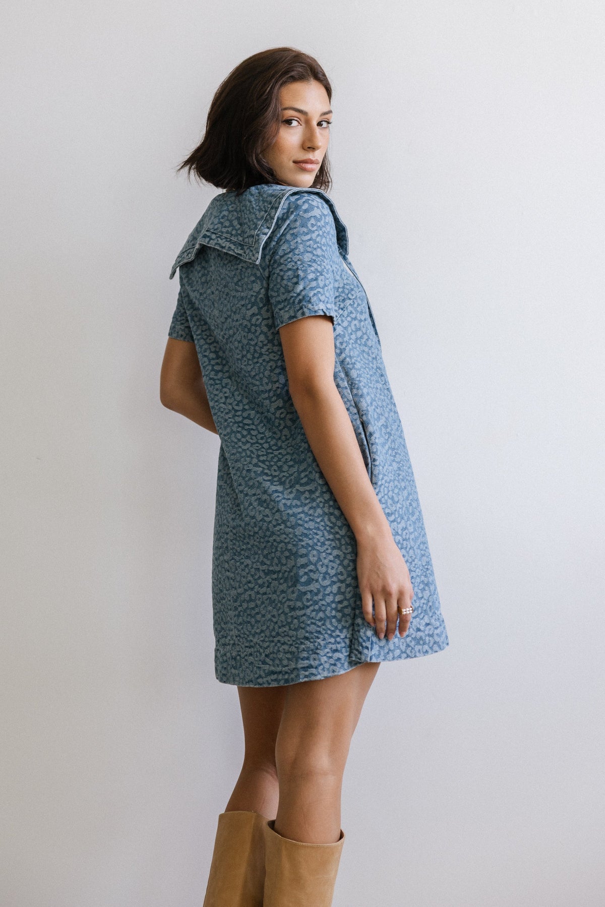 Camryn Collared Baby Doll Dress in Medium Wash - FINAL SALE