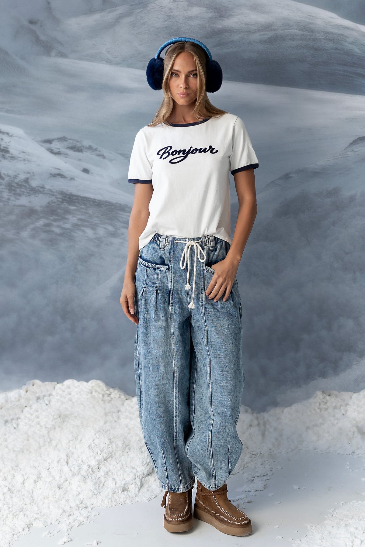 Kamryn Tapered Baggy Jeans in Medium Wash - FINAL SALE