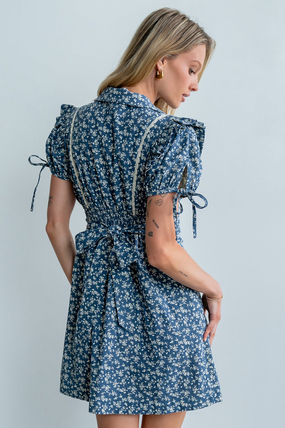 Jenny Floral Mini Dress in Blue