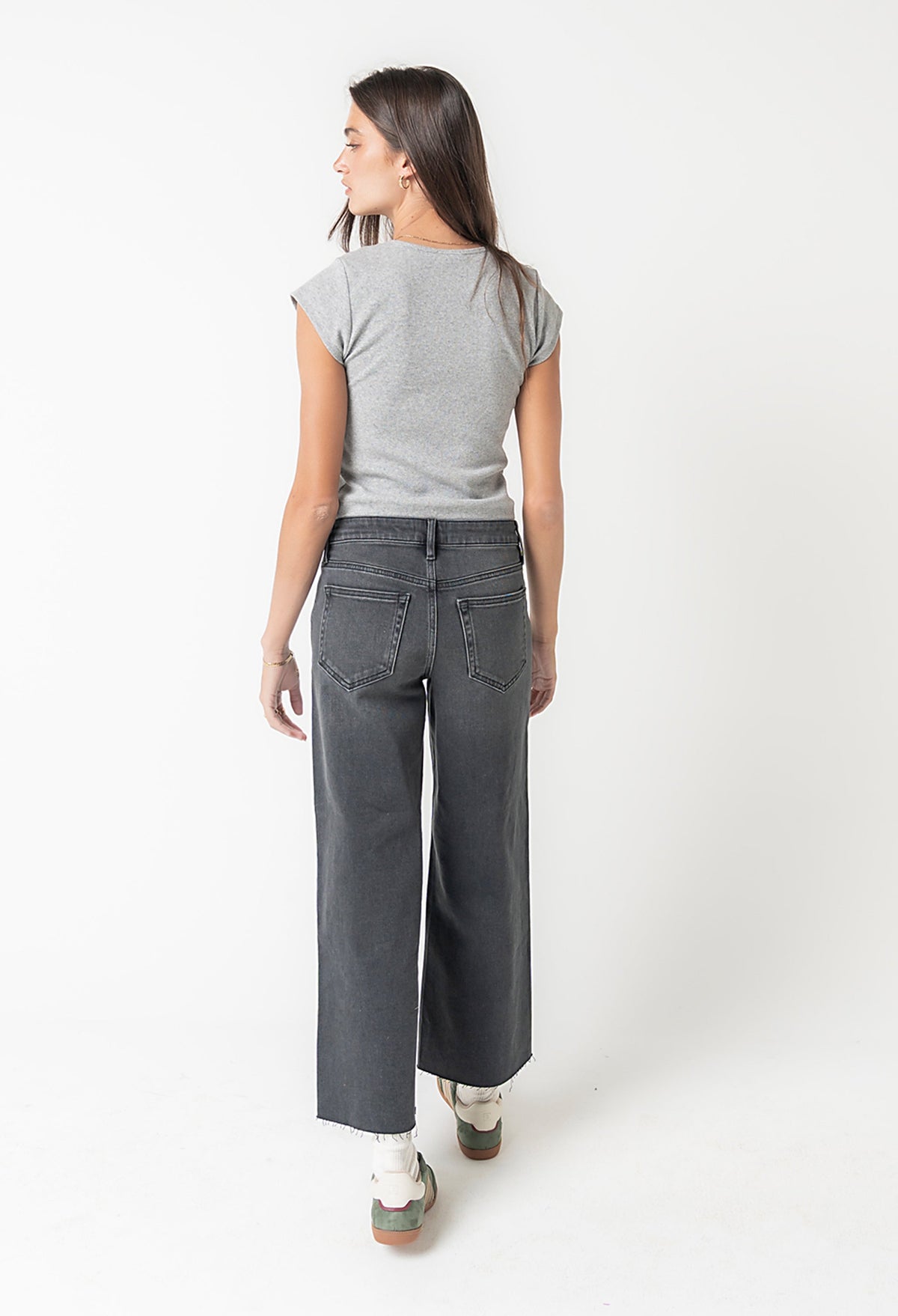 Colette Wide Leg Jeans in Faded Black