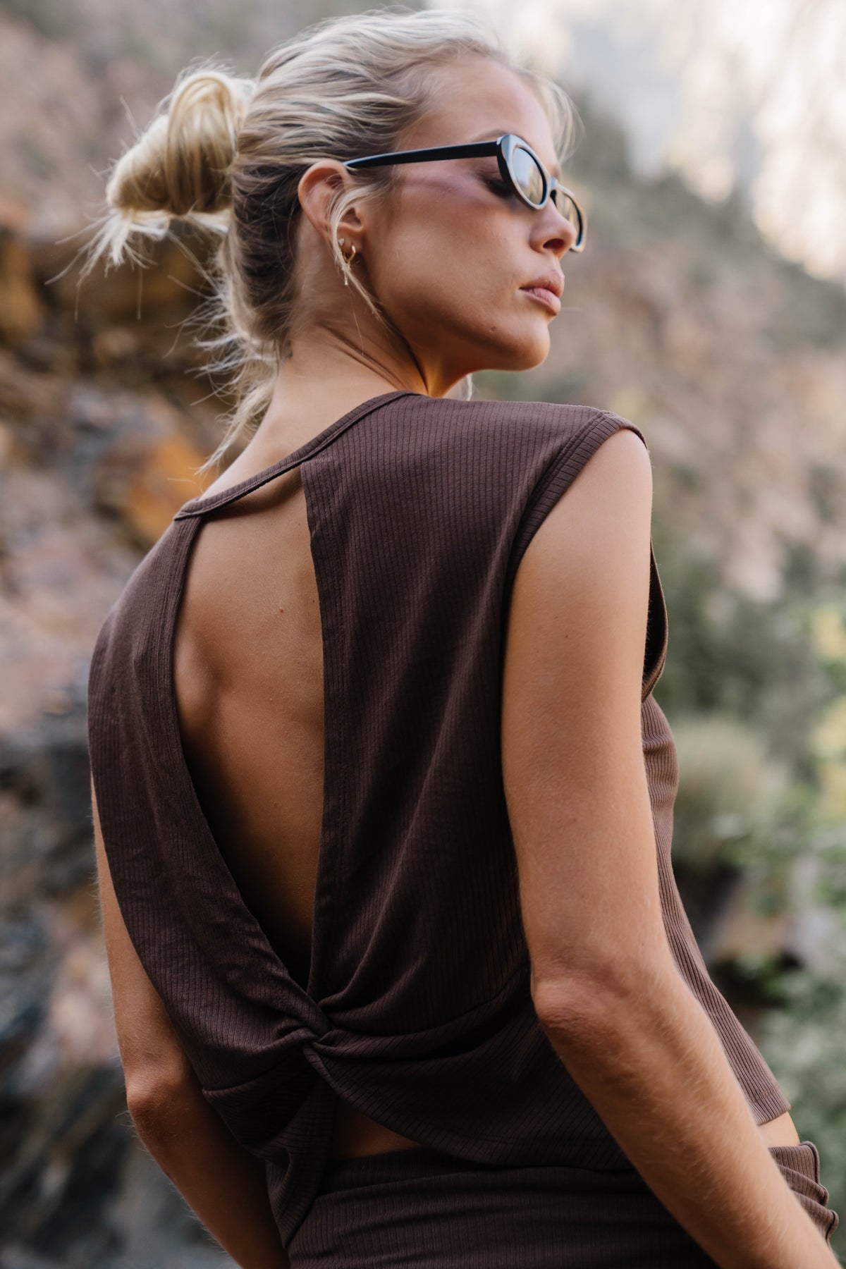 Dahlia Ribbed Top in Brown
