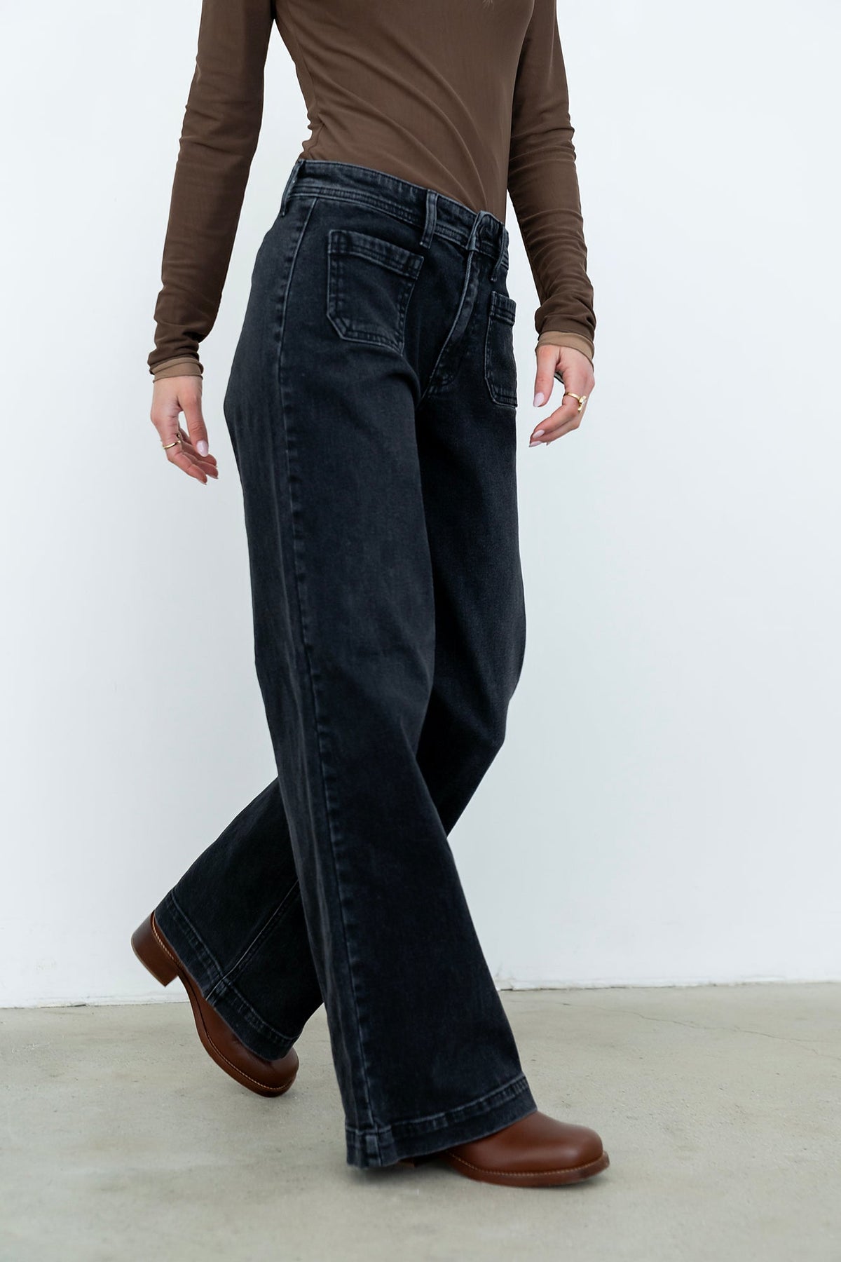 Alexia Wide Leg Jeans in Washed Black - FINAL SALE